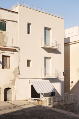 House in the historic center of Vieste, Casa Gleeson, Vieste, Italy, 2026.